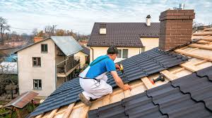 Best Roof Insulation Installation  in Hebbronville, TX